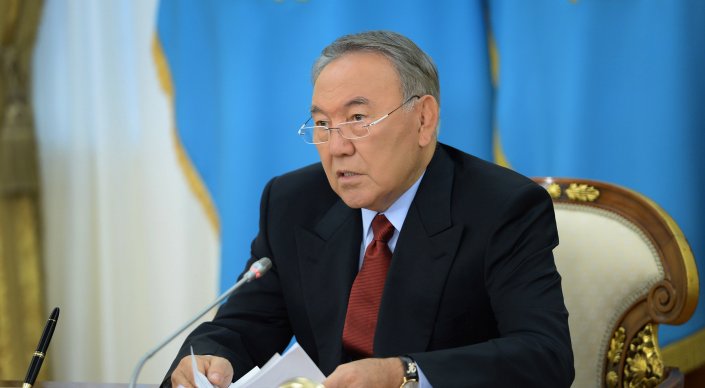 Назарбаев - народу: "Так хорошо мы никогда не жили"