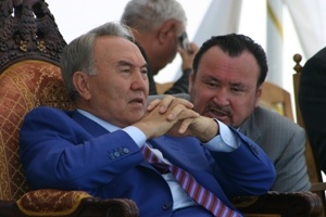 Назарбаев будет баллотироваться на президентских выборах в 2012 году