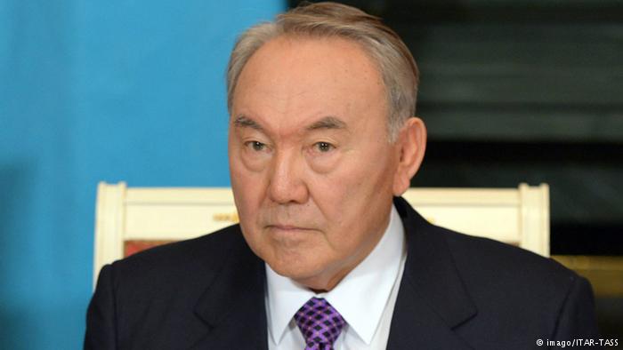 С чем Назарбаев летит к Трампу