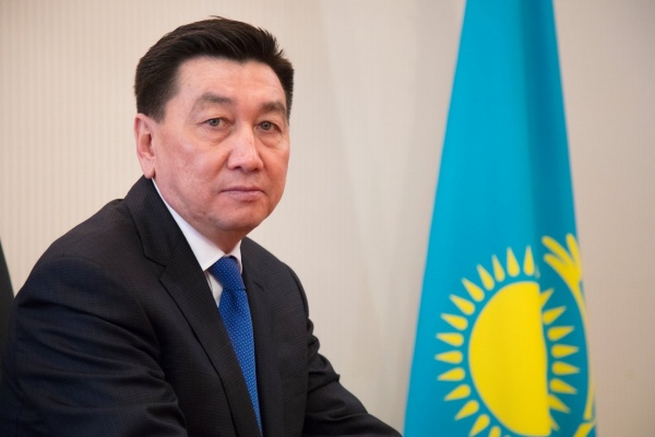 Казахстан: эксперт вновь заметил признак скорых президентских выборов