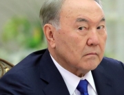 Назарбаев должен извиниться первым