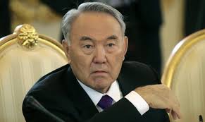 Зачем Назарбаеву понадобились конституционные реформы?