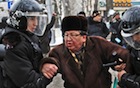 «Не раскачивать ситуацию» В Казахстане началось судебное расследование кровопролития в Жанаозене
