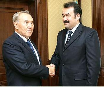 Зачем Назарбаеву досрочные выборы?