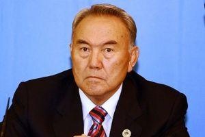 Назарбаев отметит свой юбилей без подарков, по-ниязовски и по-рахмонски