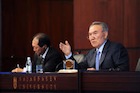 Казахстан: Кембриджский университет избегает связей с Назарбаевым